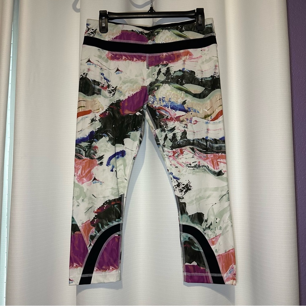 Lululemon Athletica Black and White Leggings
